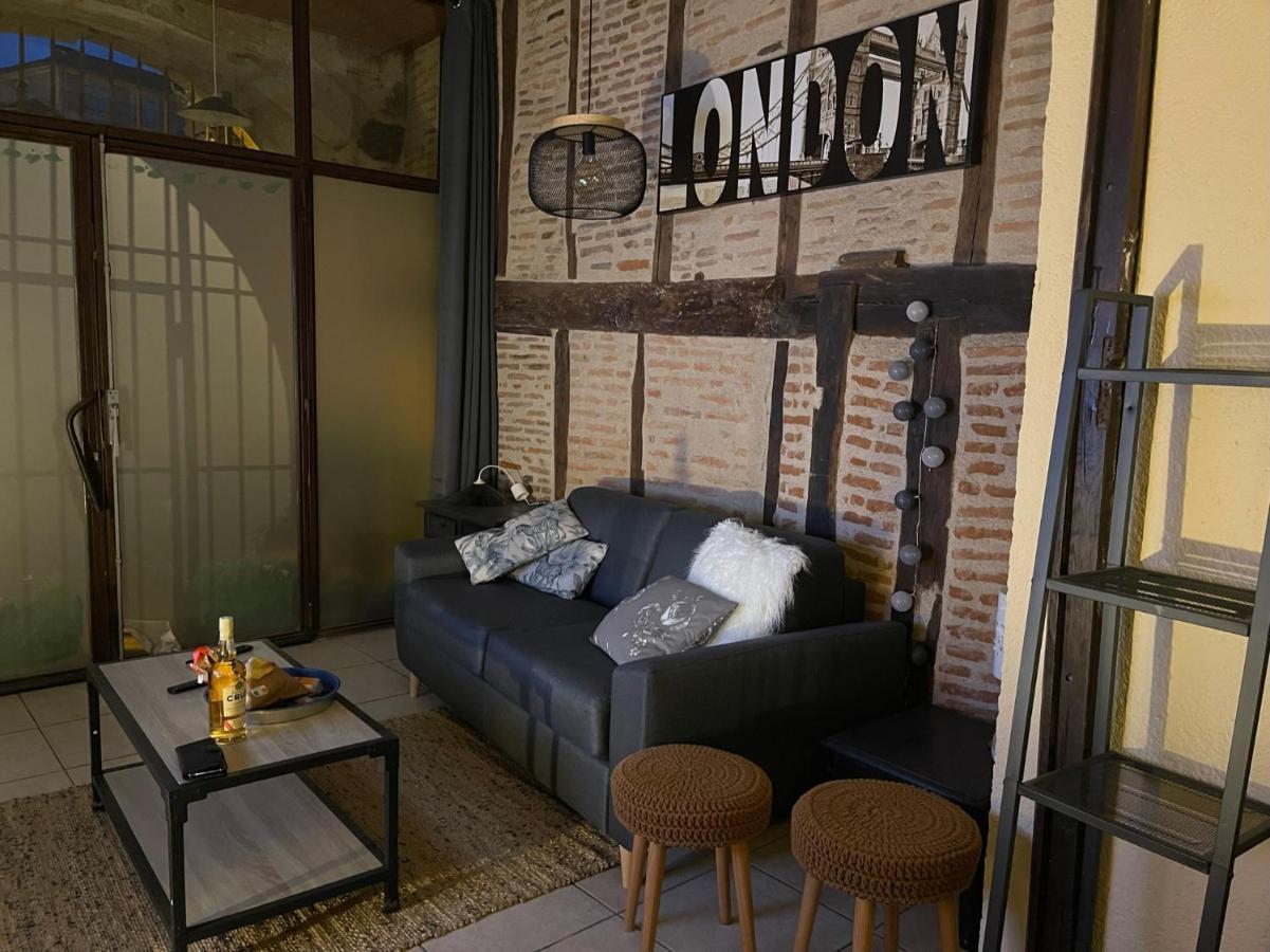 פיג'אק Poppy Appartement De Charme A 2 Min Centre-Ville מראה חיצוני תמונה