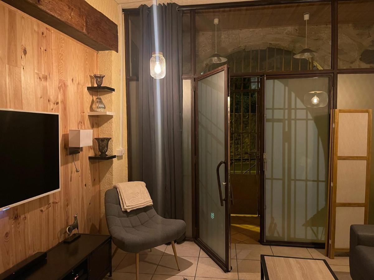 פיג'אק Poppy Appartement De Charme A 2 Min Centre-Ville מראה חיצוני תמונה