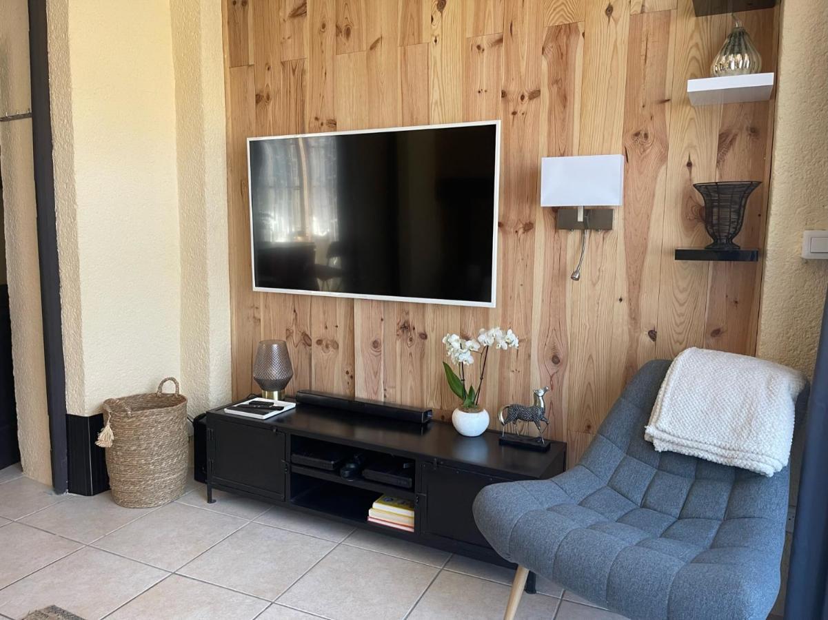 פיג'אק Poppy Appartement De Charme A 2 Min Centre-Ville מראה חיצוני תמונה